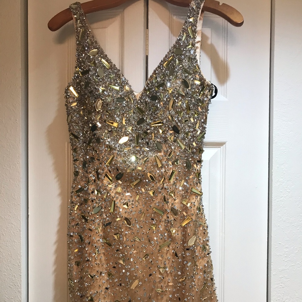 Gorgeous gold and silver mini dress.